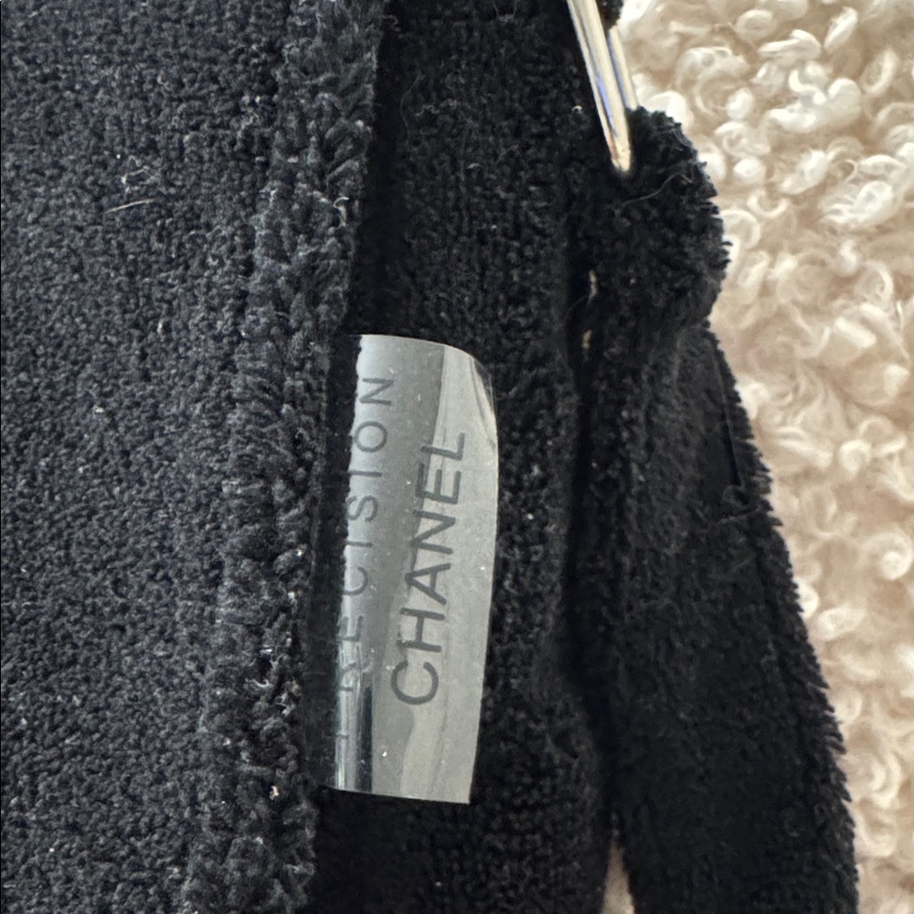 CHANEL Beauty VIP Gift Black Terry Cloth CC Logo Shoulder Bag Promo Rare - Picture 3 of 6